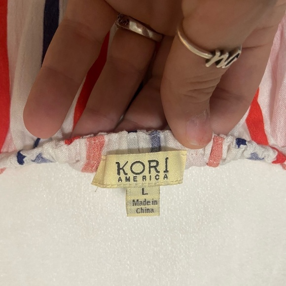 Kori America women's L patriotic off the shoulder fringe top EUC - Picture 3 of 6